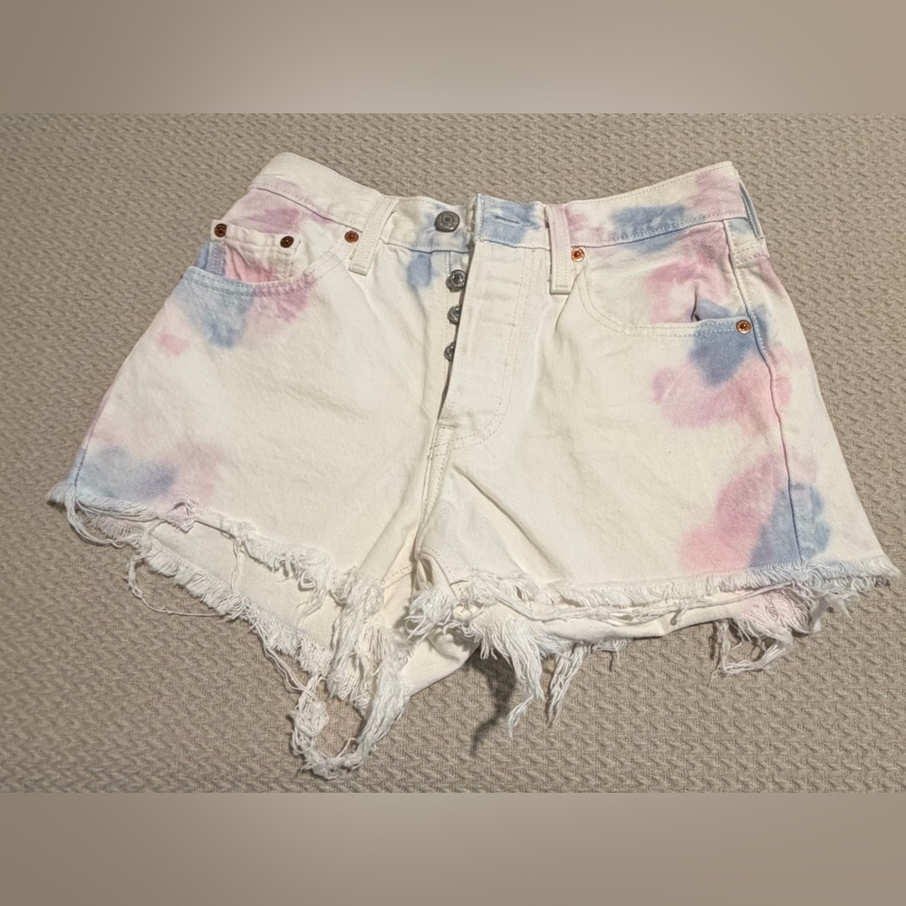 Levi's 501 White Denim Tie-Dye Frayed Hem Button Fly Shorts